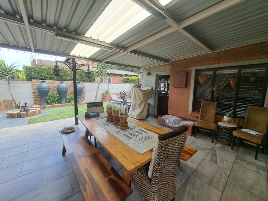 3 Bedroom Property for Sale in Waterval East North West